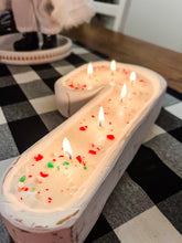 Load image into Gallery viewer, Candy Cane Wooden Bowl Candle