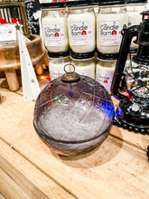 Load image into Gallery viewer, Ornament Candle 3 wick
